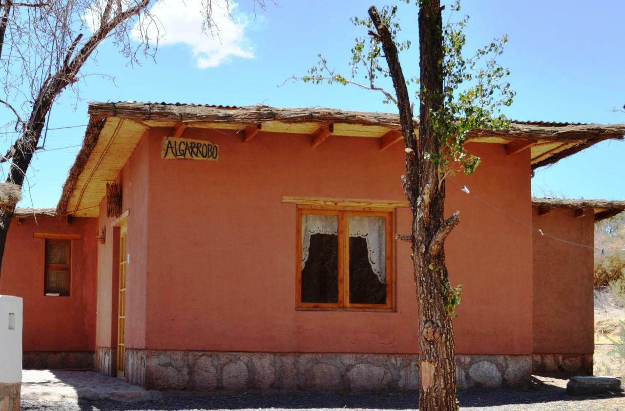 Rancho Quitapenas Bungalows San Pedro De Atacama Chambre photo